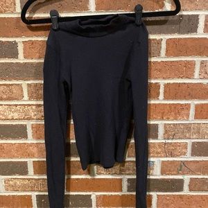 Hollister turtle neck